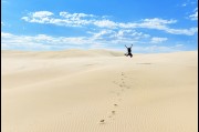 Anna Bay Sand Dunes on a 47 degrees day