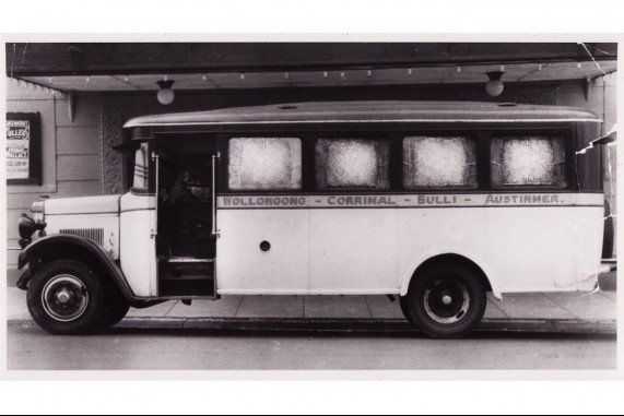Henson's Bus in Wollongong