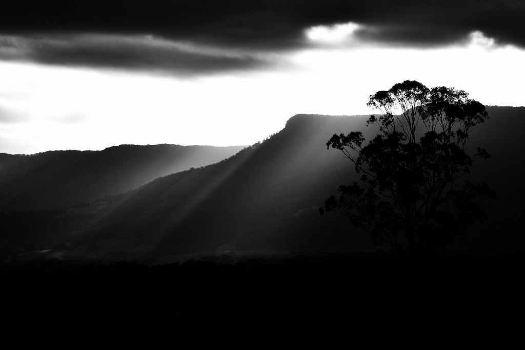 Mountain Light Chilby Photography